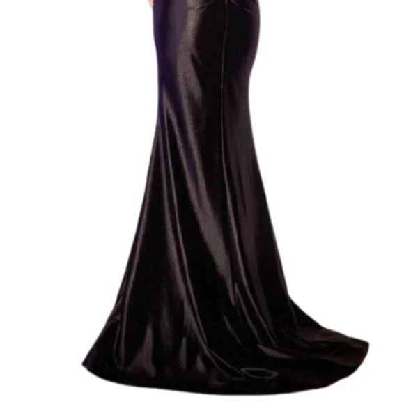 Elegant Black Prom Dress - Picture 4 of 6